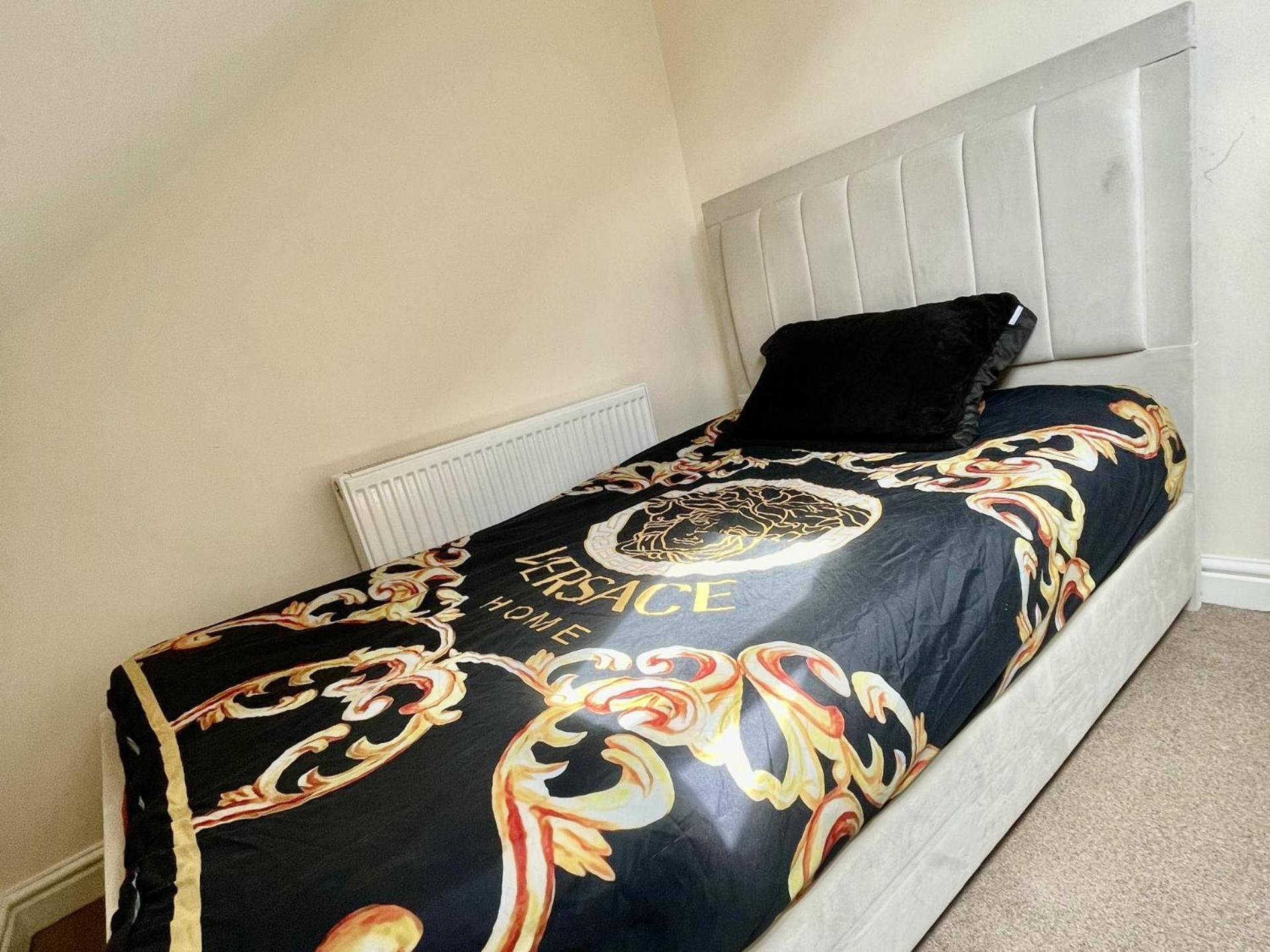 Stylish 1-Bed Apt - Sleeps 4 - Parking - Wifi Manchester Zewnętrze zdjęcie