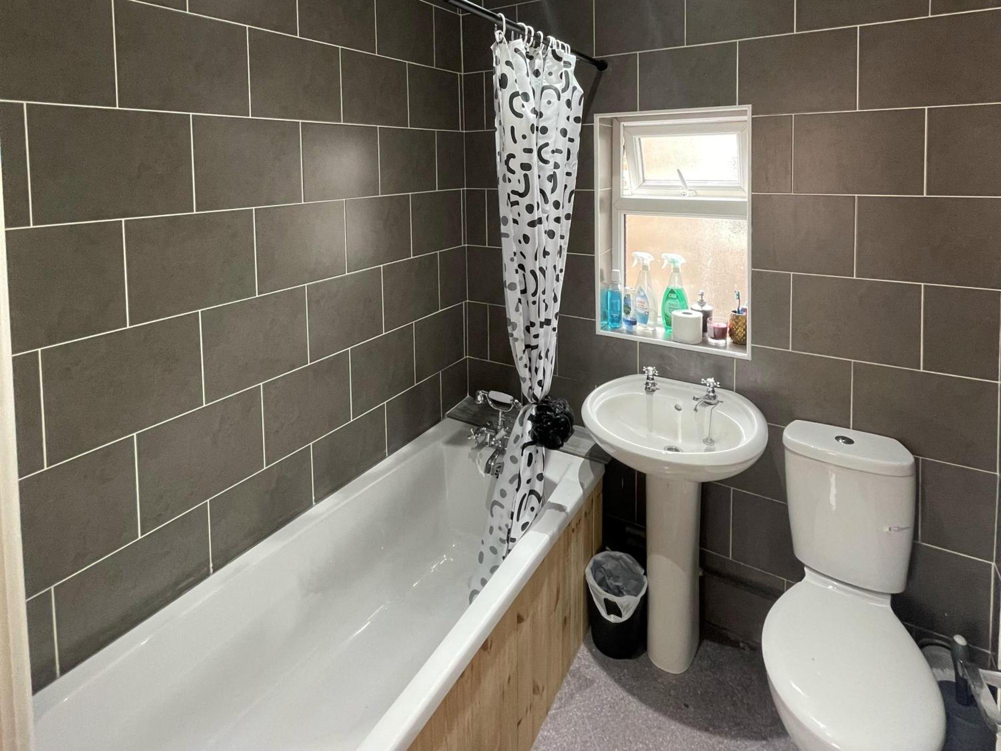 Stylish 1-Bed Apt - Sleeps 4 - Parking - Wifi Manchester Zewnętrze zdjęcie