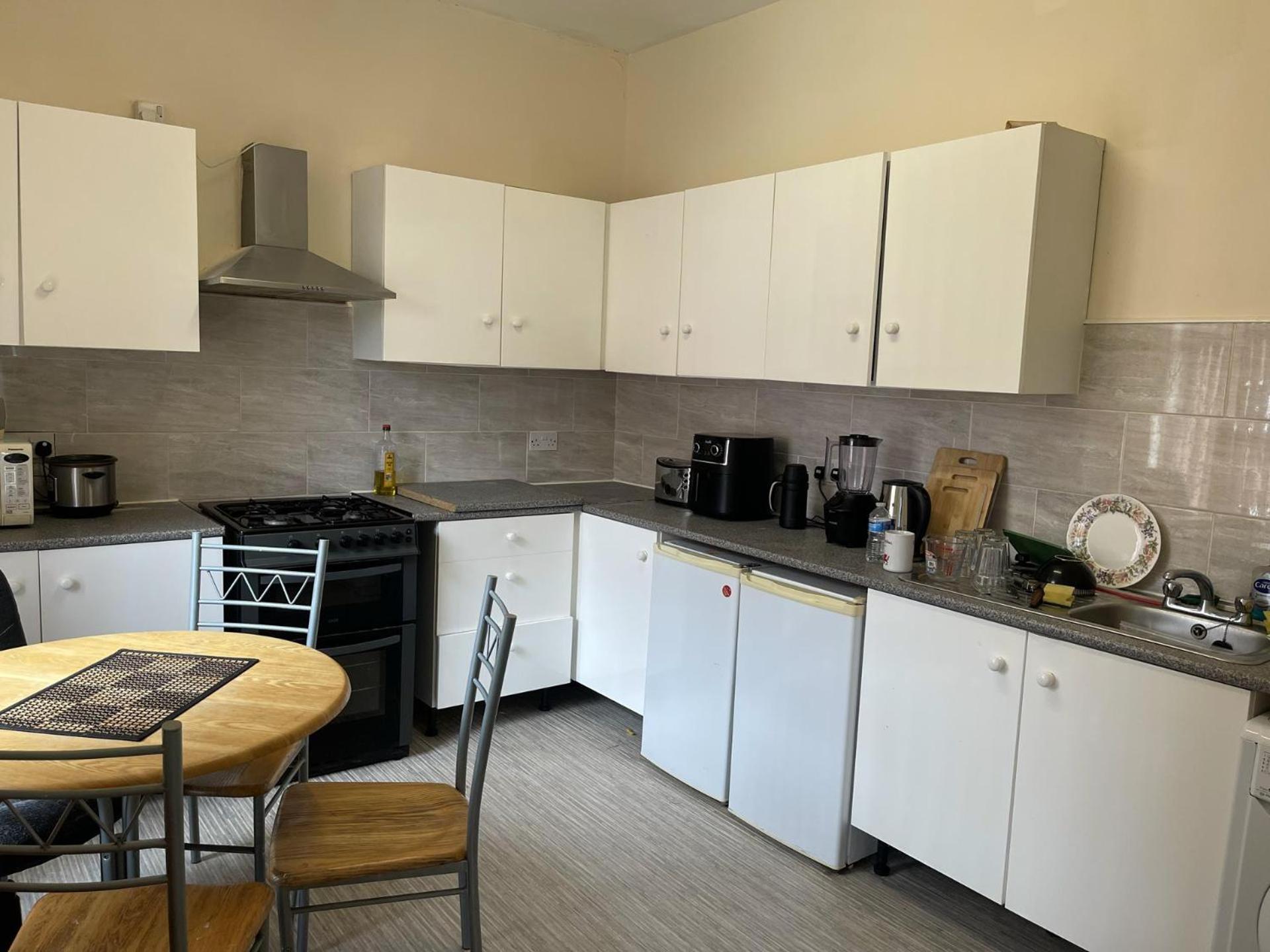 Stylish 1-Bed Apt - Sleeps 4 - Parking - Wifi Manchester Zewnętrze zdjęcie
